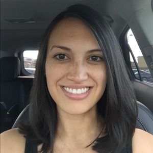 Meet your Posher, Angeline